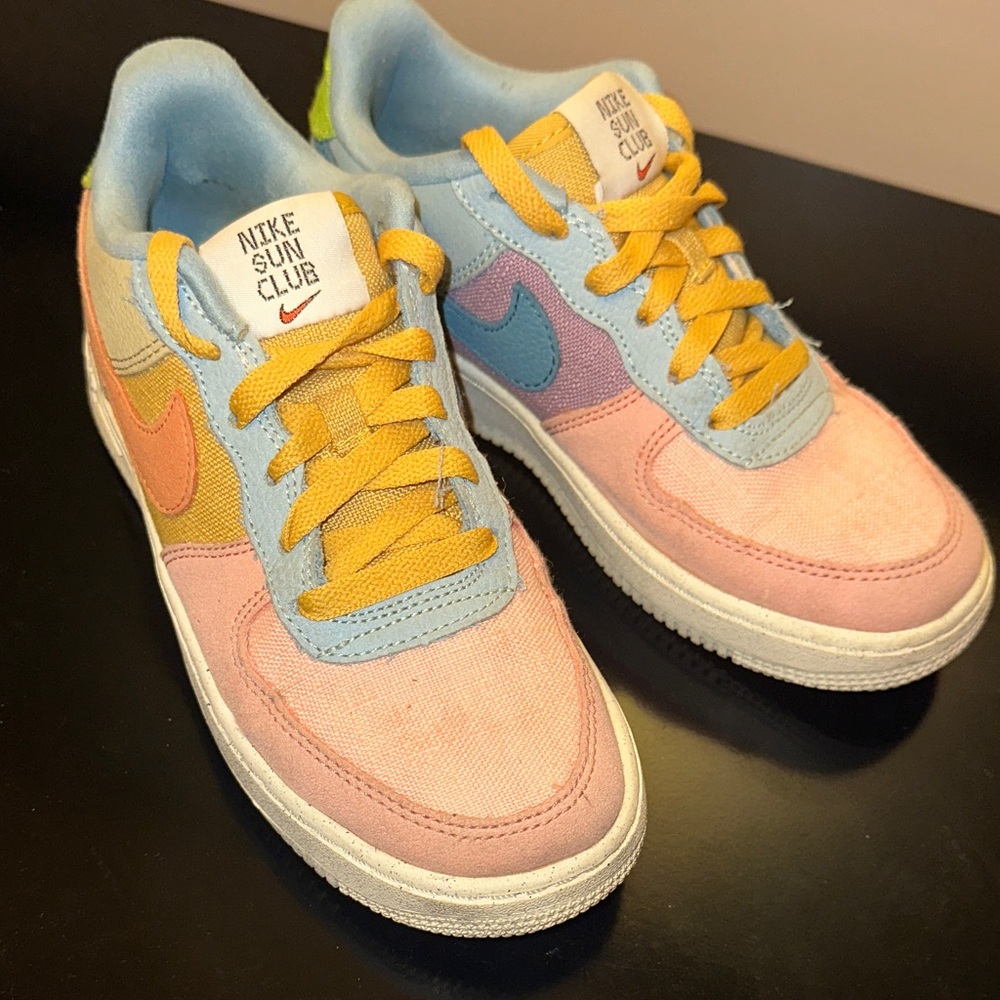 Nike Air Force1 Lv8 next nature